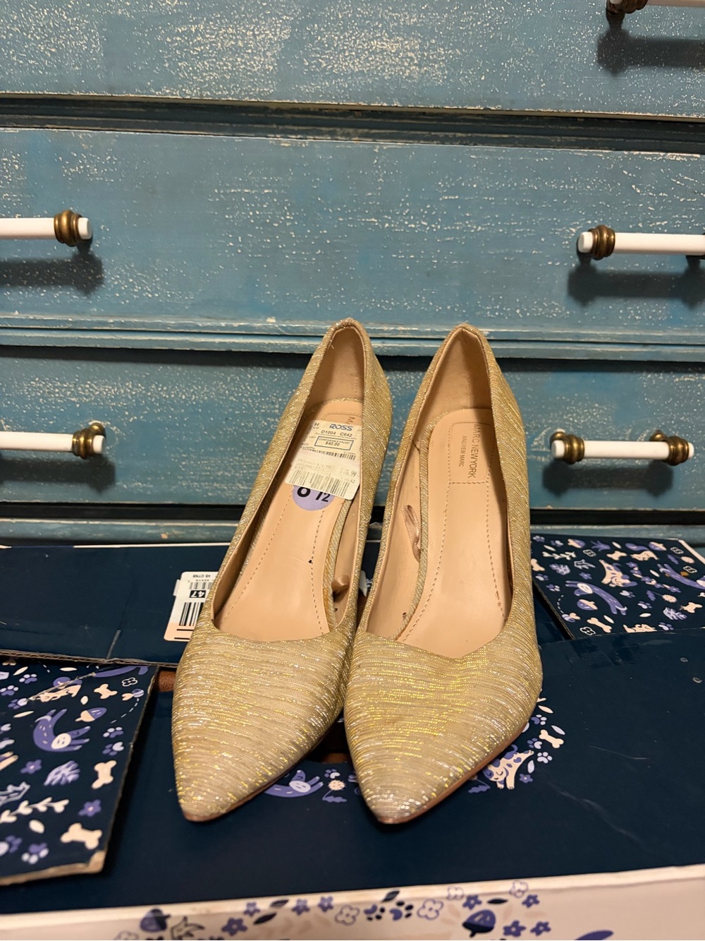 Women's Metallic Gold Pointed Toe Heels